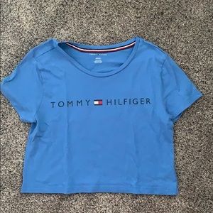 tommy hilfiger crop top